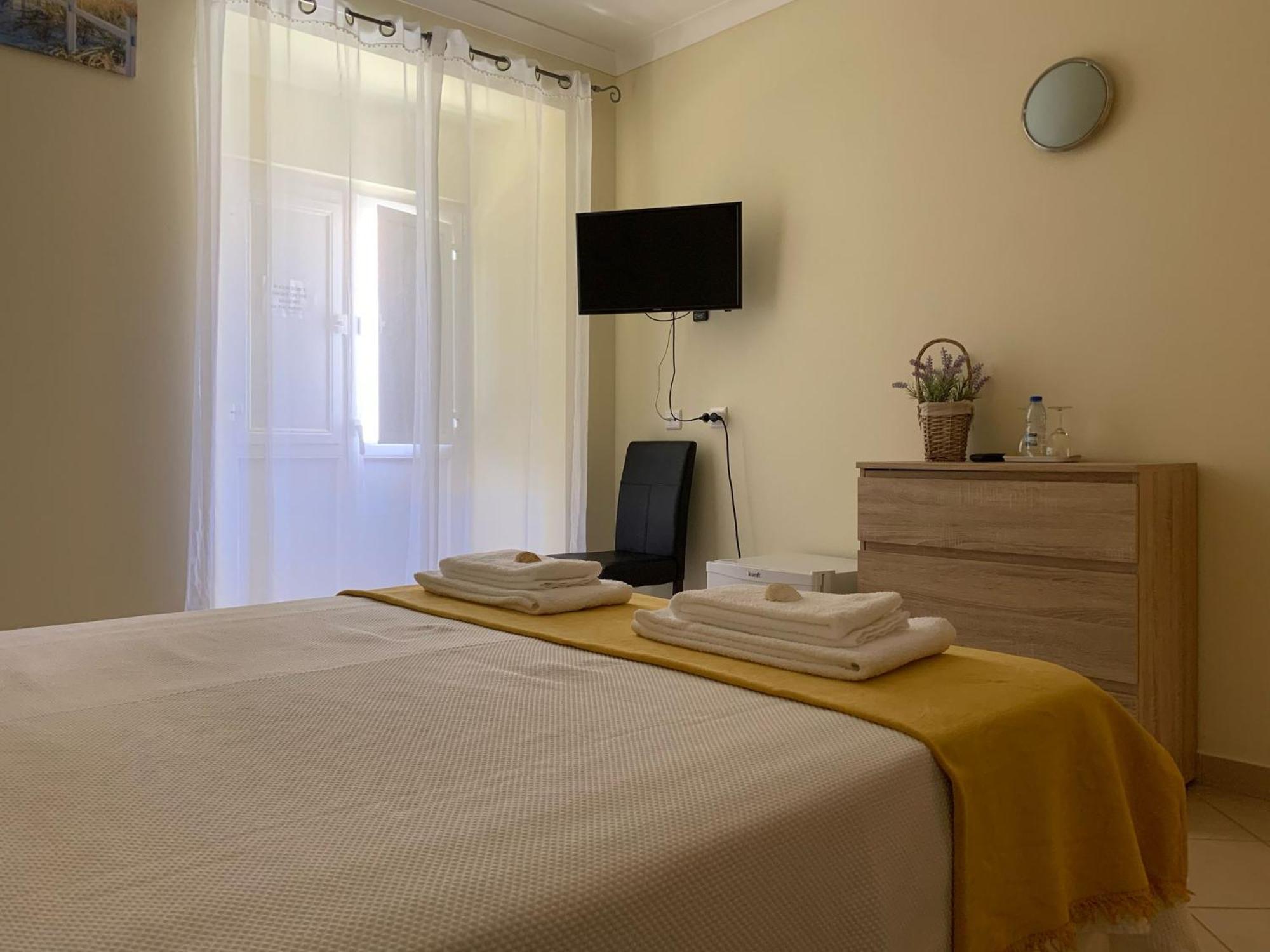 Blue Moon Guesthouse Лагуш Экстерьер фото