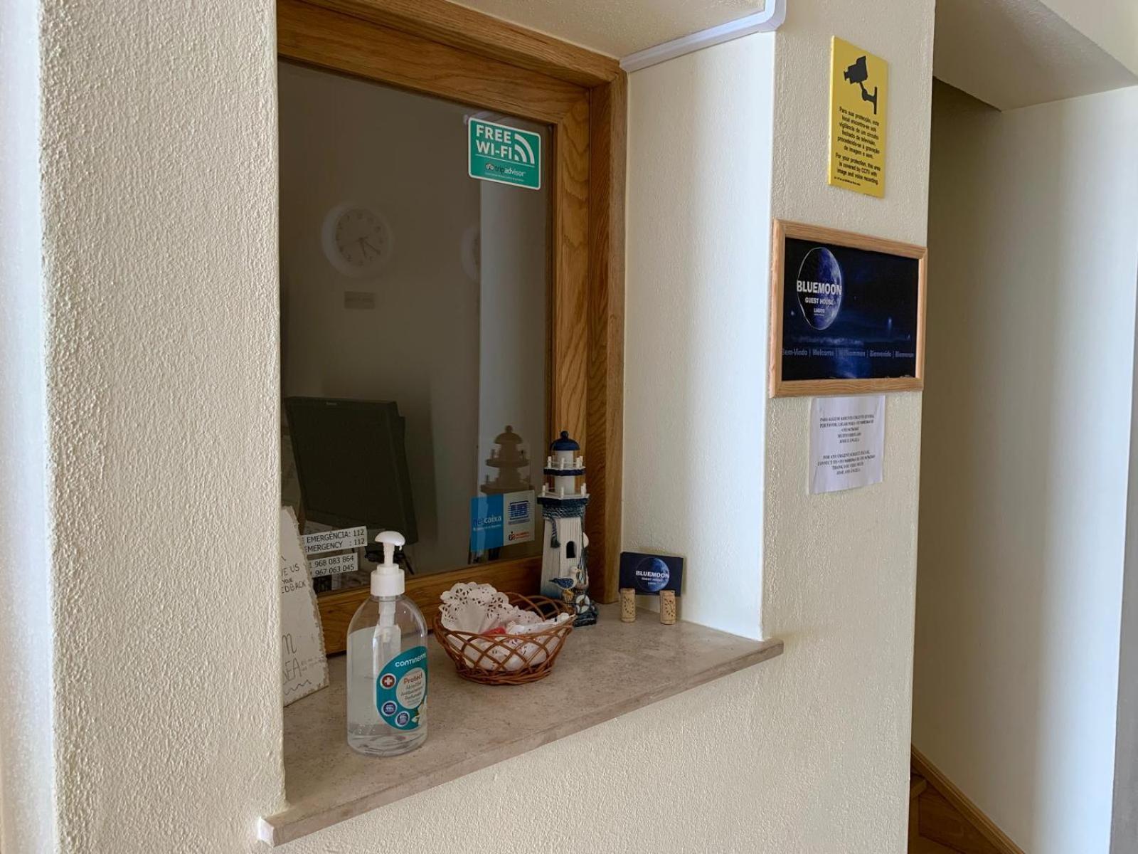 Blue Moon Guesthouse Лагуш Экстерьер фото